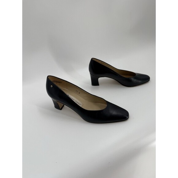 Etienne Aigner Classic Taylor Navy Blue Leather Pumps Women's Size 7.5 M Spain - Picture 4 of 12